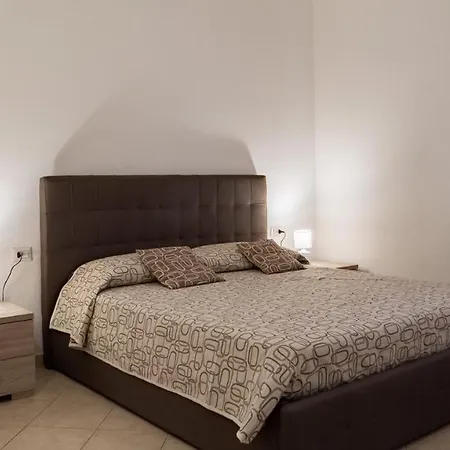 Casa Vacanza La Suaredda San Teodoro  Buitenkant foto