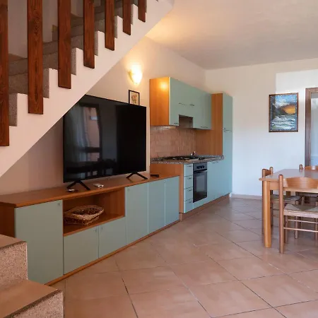 Casa Vacanza La Suaredda San Teodoro  Buitenkant foto